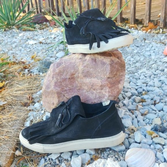 Italian Style - Picture 2 of 9